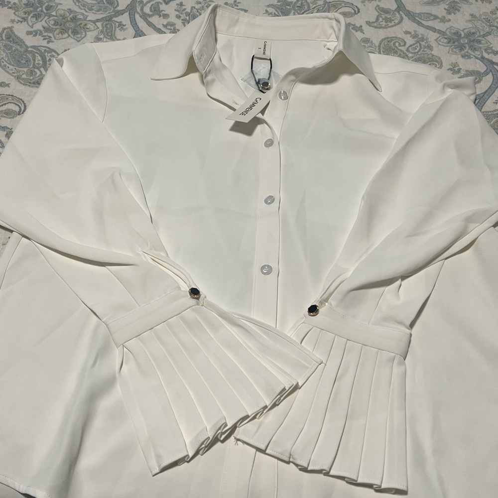 Commense White Button Down Shirt with Pleated Cuffs